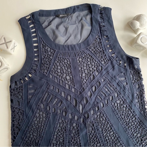 RW & Co. Cutout Tank in Navy - Picture 3 of 3